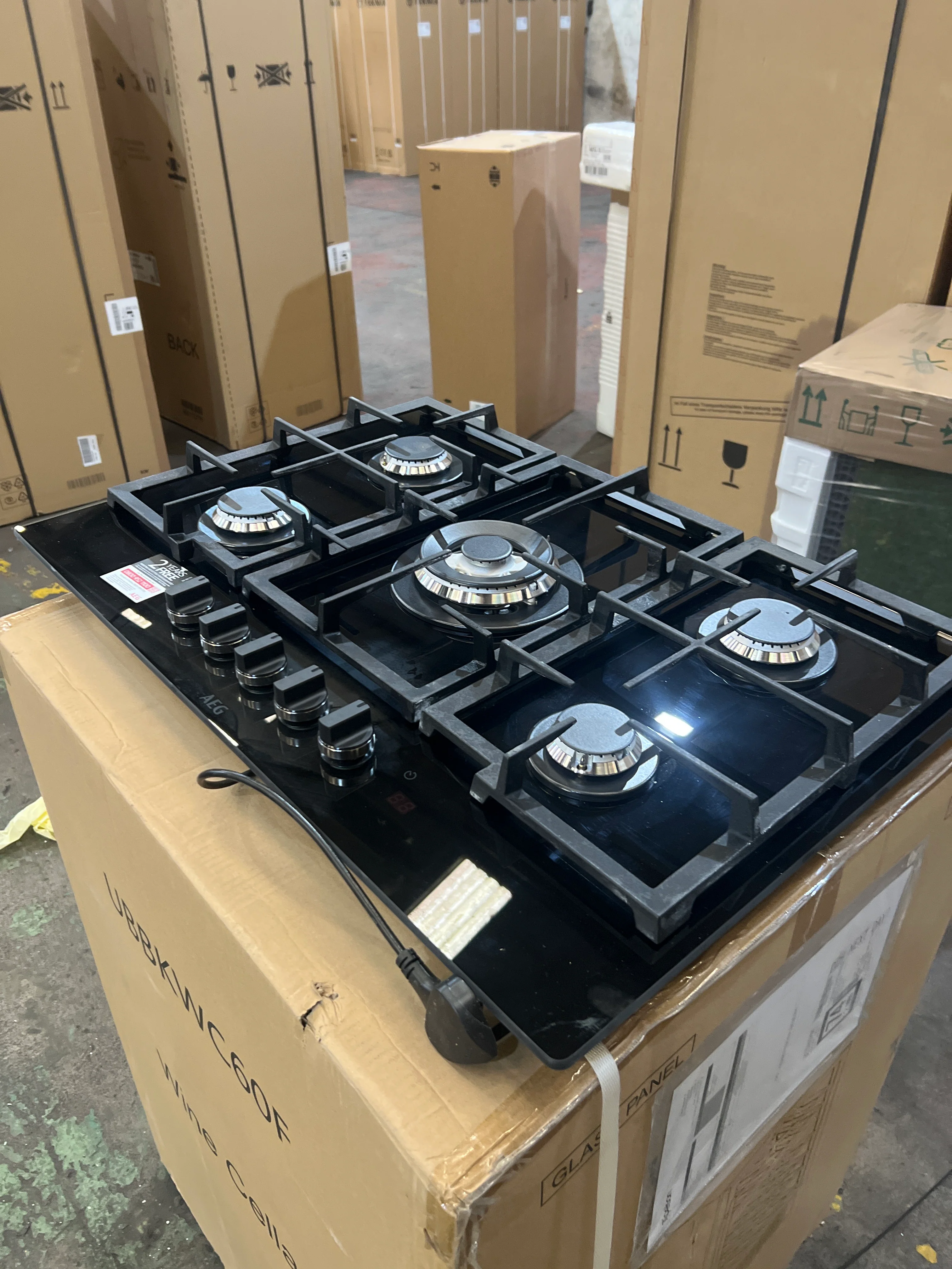 AEG HKB75450NB - 5 Zone Gas Hob - Unboxed - Image 2