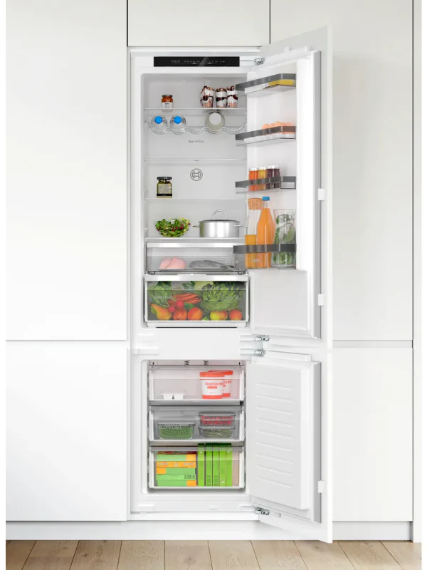 Bosch Series 4 KIN96VFD0 - Integrated Frost Free Fridge Freezer - D energy - Image 2