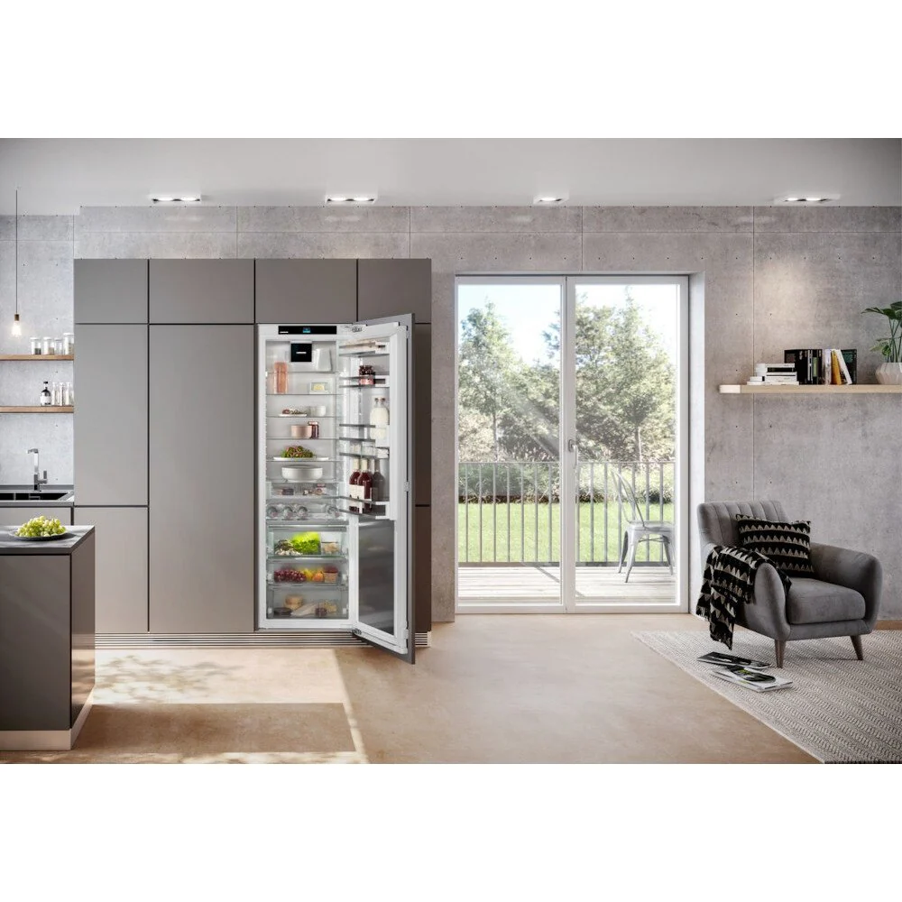Liebherr IRBAc5190 - 001 Built-In Larder Fridge - White - 296L Capacity - C Energy Rating - Image 4
