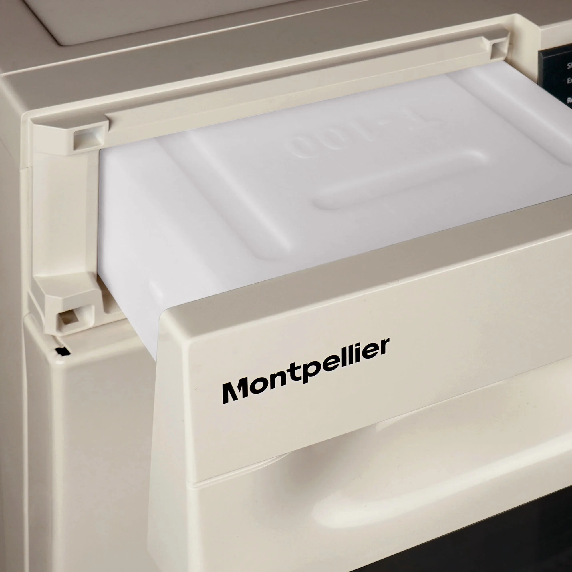 Montpellier MTDC8SDC - Cream 8KG Condenser Tumble Dryer - Sensor Dry - B energy - Image 5