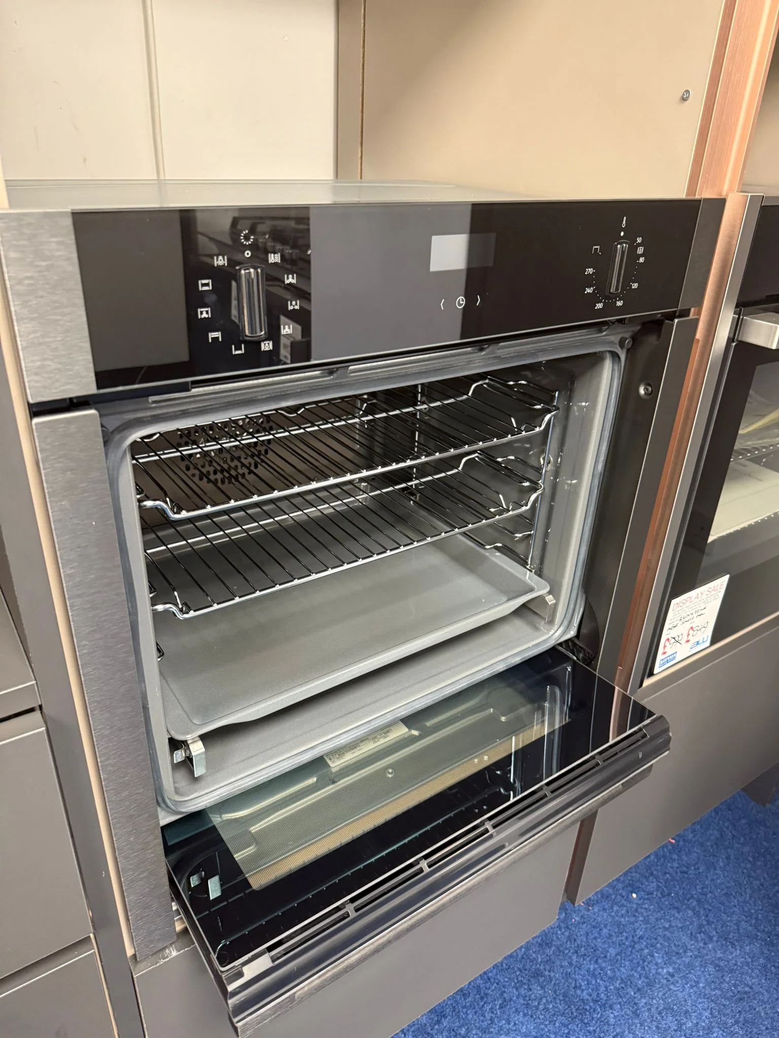 Neff B3ACE4HG0B - Graphite Built in Electric Single Oven - Catalytic cleaning - A energy - Display - Image 2