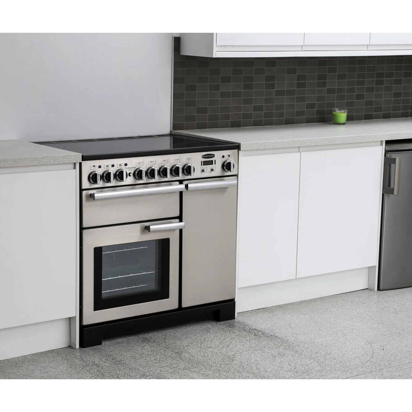 Rangemaster Professional Deluxe PDL90EISS/C - Stainless Steel / Chrome 90cm Induction Range Cooker - 5 Zones - 140L Capacity - A Rated - Image 2