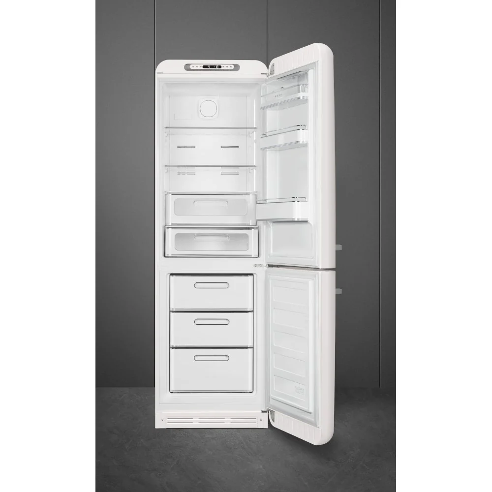 Smeg FAB32RWH6UK - White Retro Total No Frost Fridge Freezer - 60/40 Split - C Energy Rating - Image 3