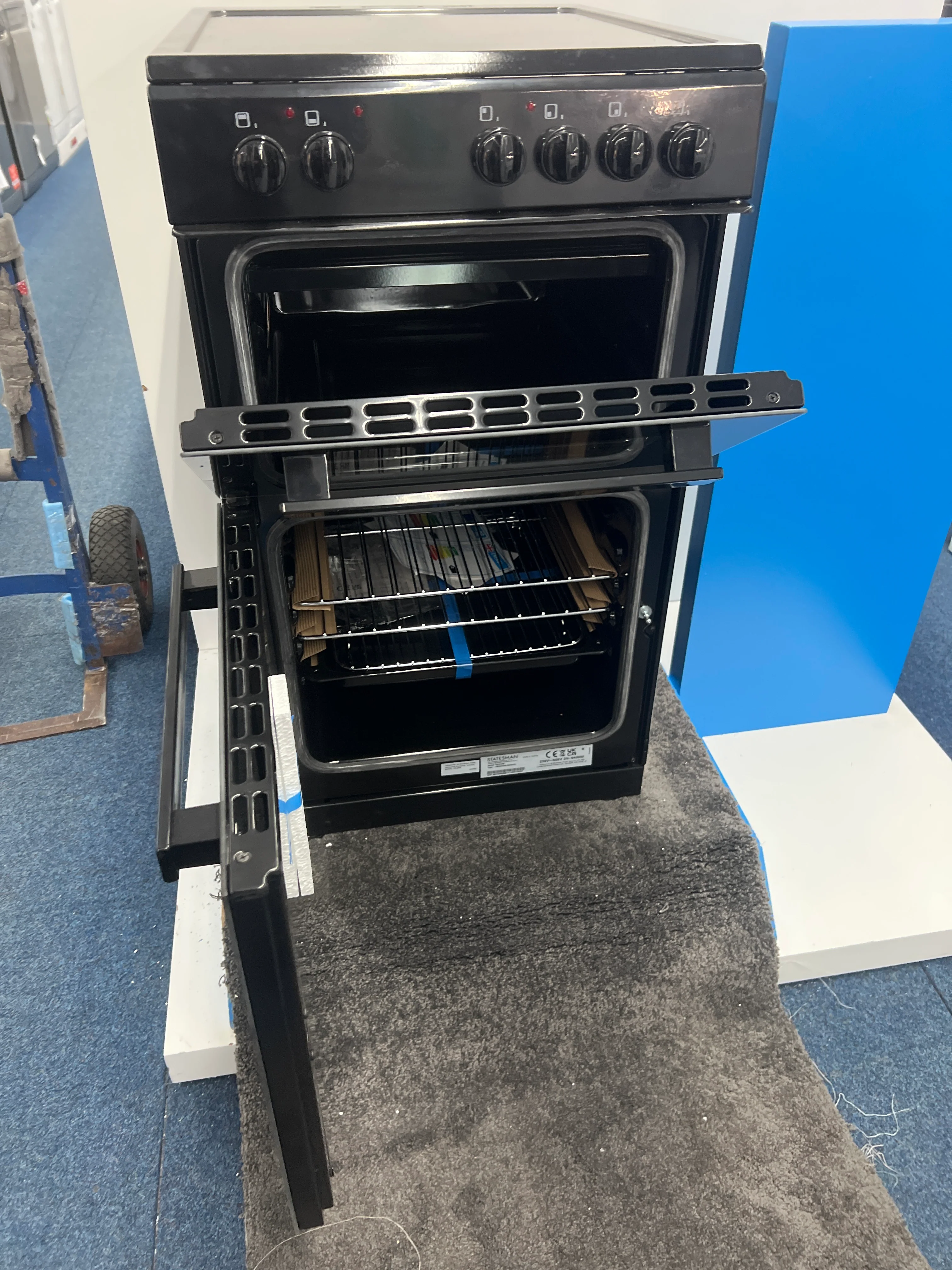 Statesman EDC50B - Black 4 Zone Electric Cooker - Unboxed - Image 3